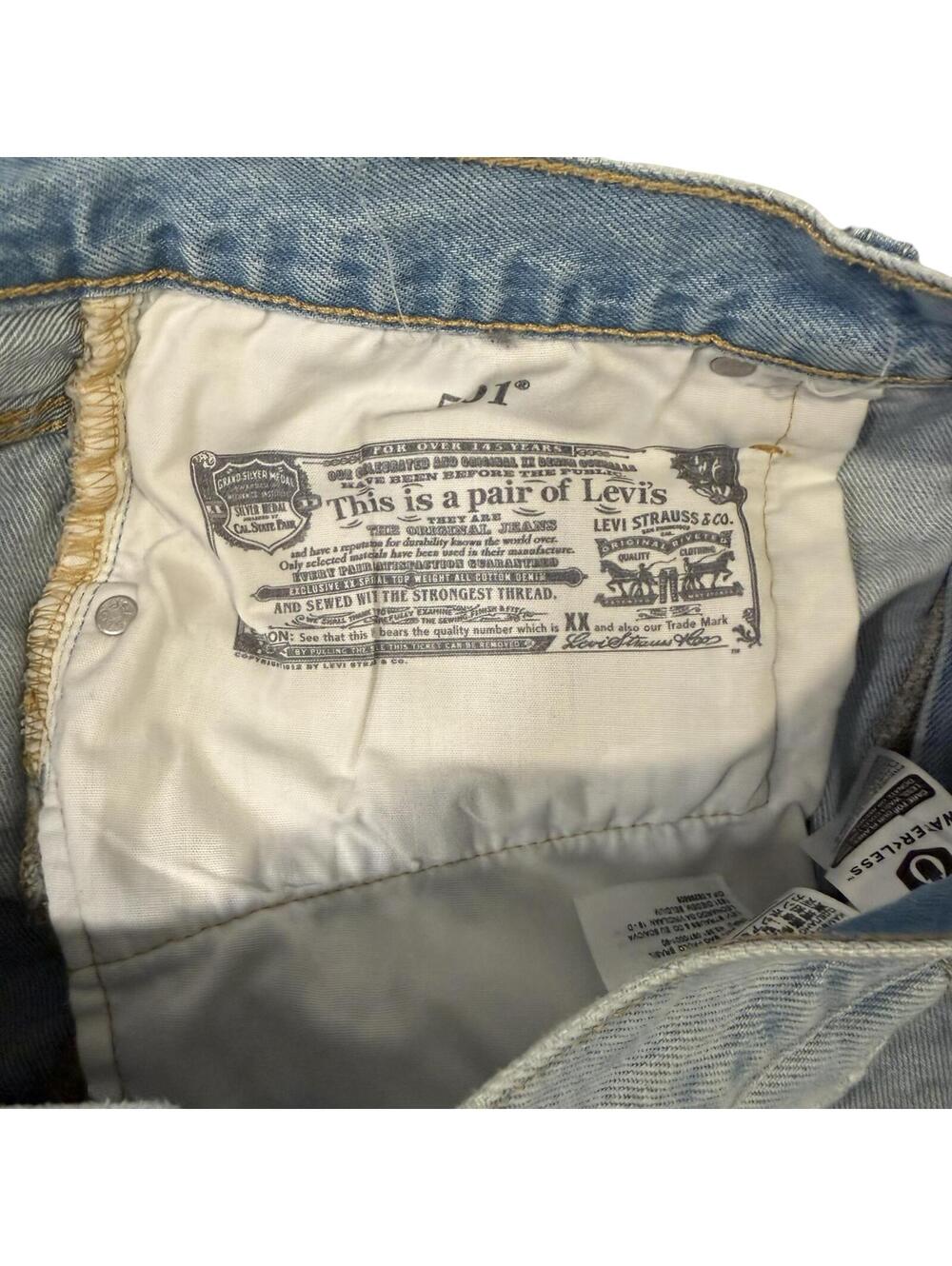 Levi's Blue Denim Cut-off Shorts - Size 33 - Picture 3 of 5